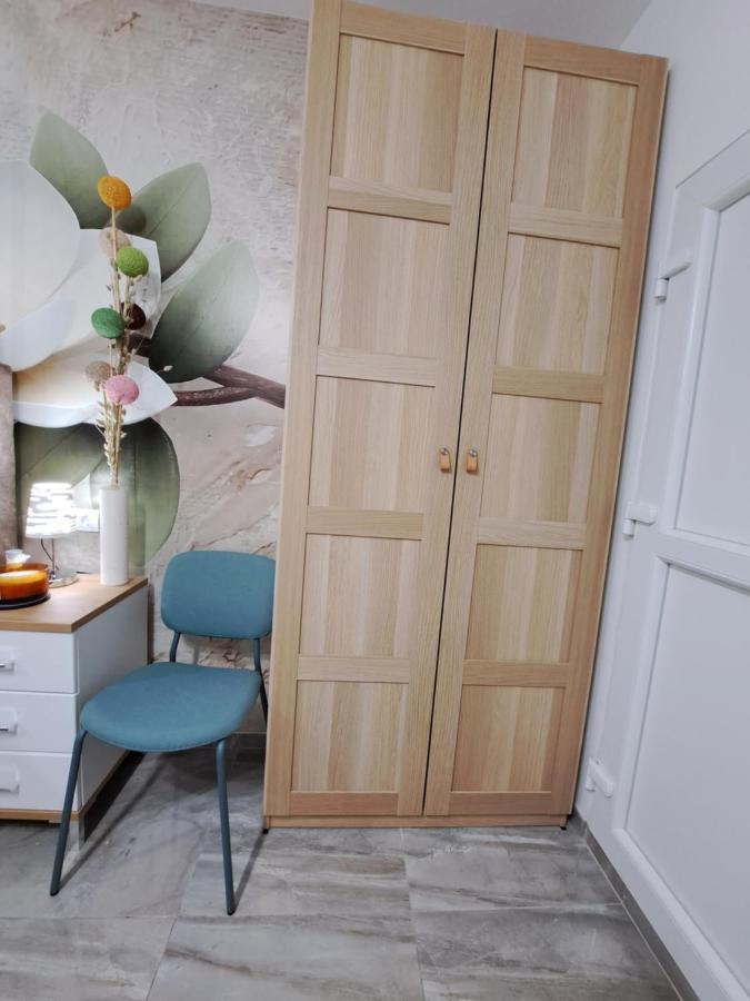 Studio Lotos Belgrad Exterior foto